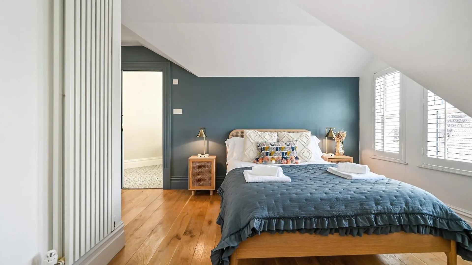 펜션 Stunning Four Bedroom Cardiff House 영국